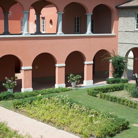 Matilde Di Canossa Golf Spa & Hotel Resort Reggio Emilia Dış mekan fotoğraf