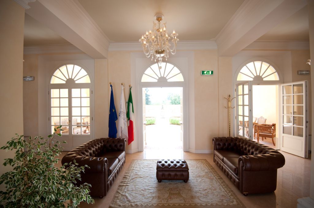 Matilde Di Canossa Golf Spa & Hotel Resort Reggio Emilia Dış mekan fotoğraf